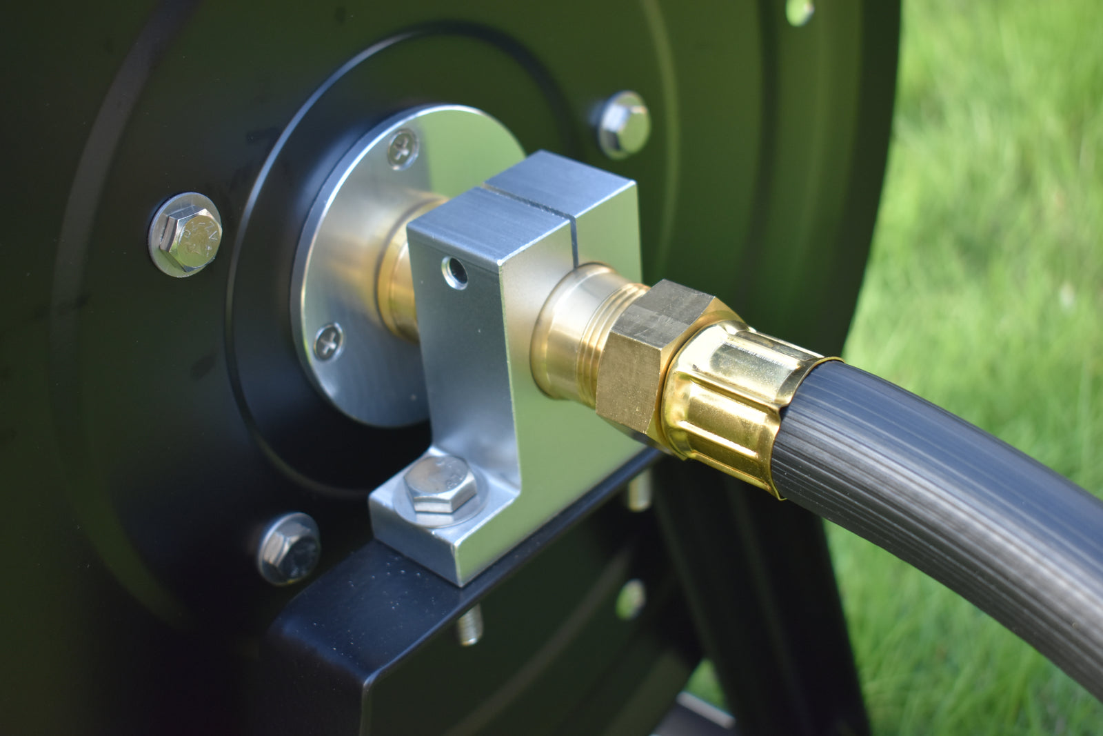 ZORRO Powder Coated Mountable Hose Reel with Stopper