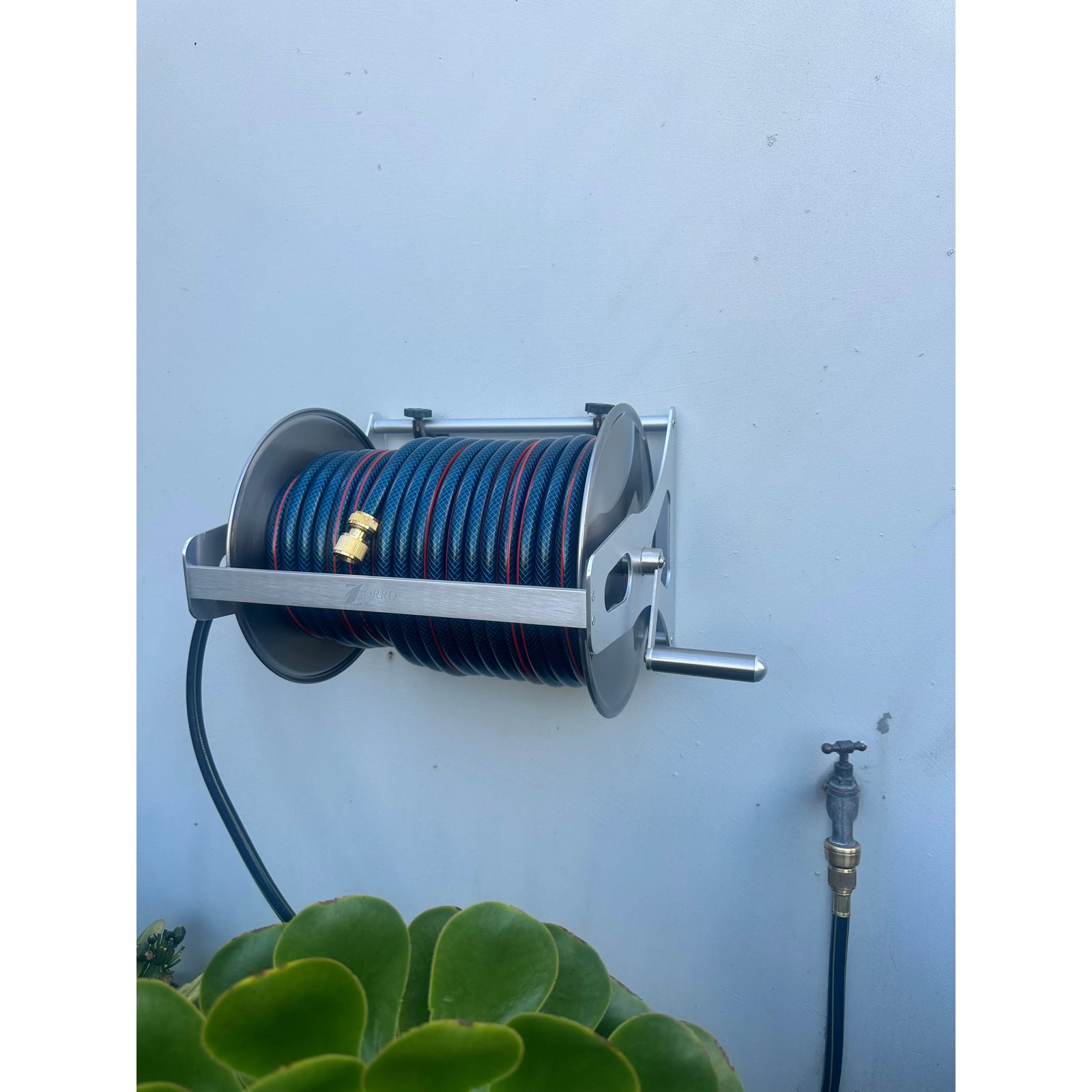 OZFLEX Garden Hose with ZORRO SS Mountable Reel Bundle 12mm