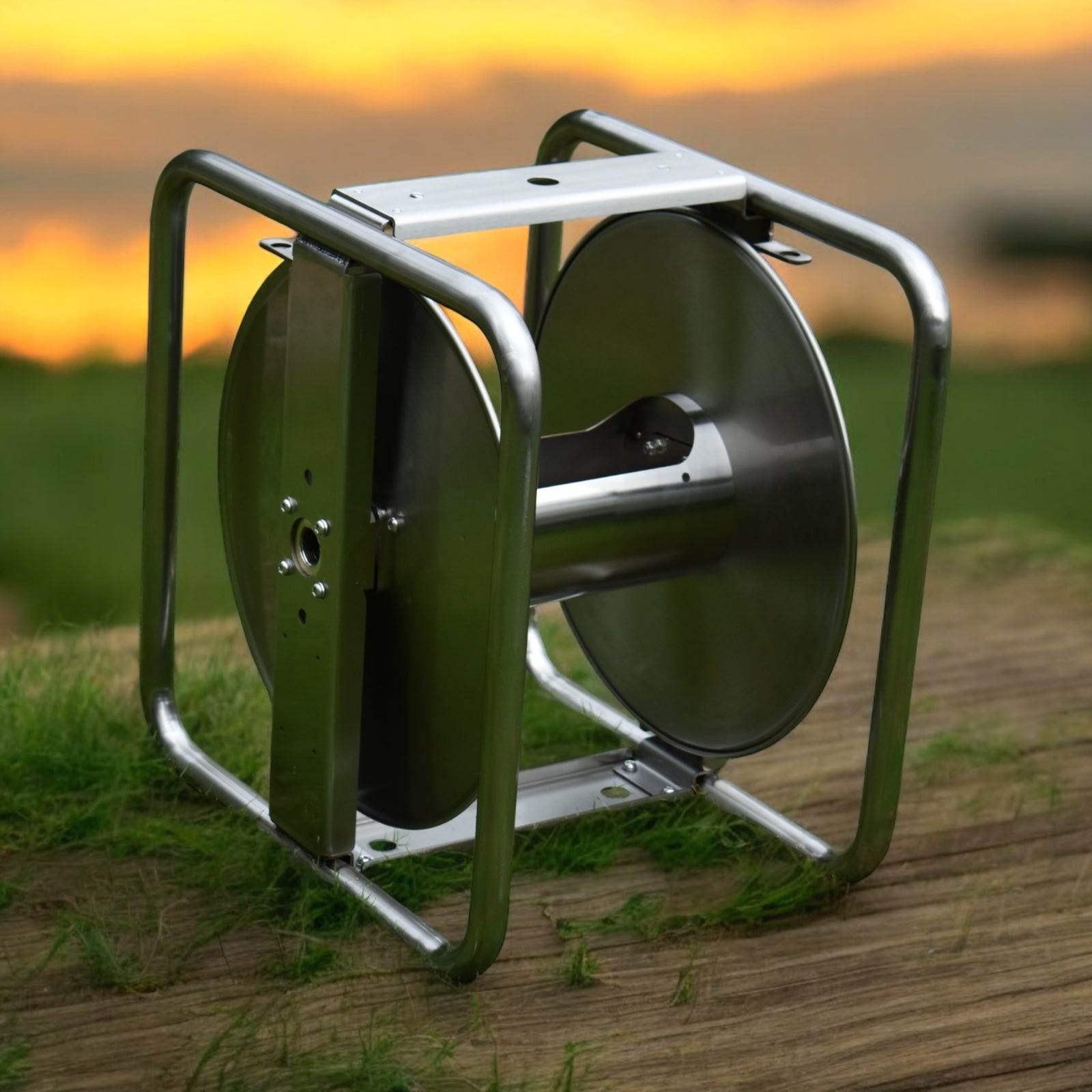 ZORRO PRO Stainless Steel Reel & Hi-Flex Air, Chemical, Water Hose Bundle