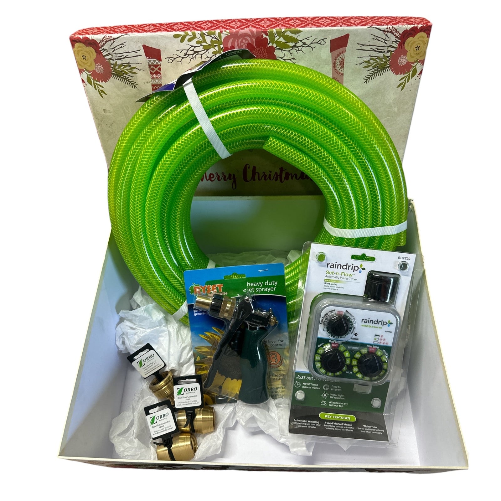 Hose Factory Gardeners Gift Set No 6 with gift box, card, hose, and gardening accessories.
