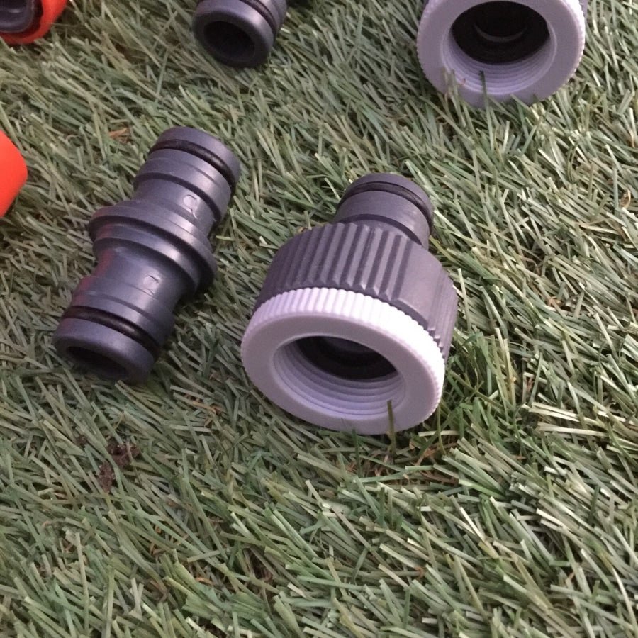 Gardeners 3/4" Hose Kit 9 x Connectors 2 x Taps 3 x 2 Way Coupling 1 x Joiner 1x Nozzle - Hose Factory