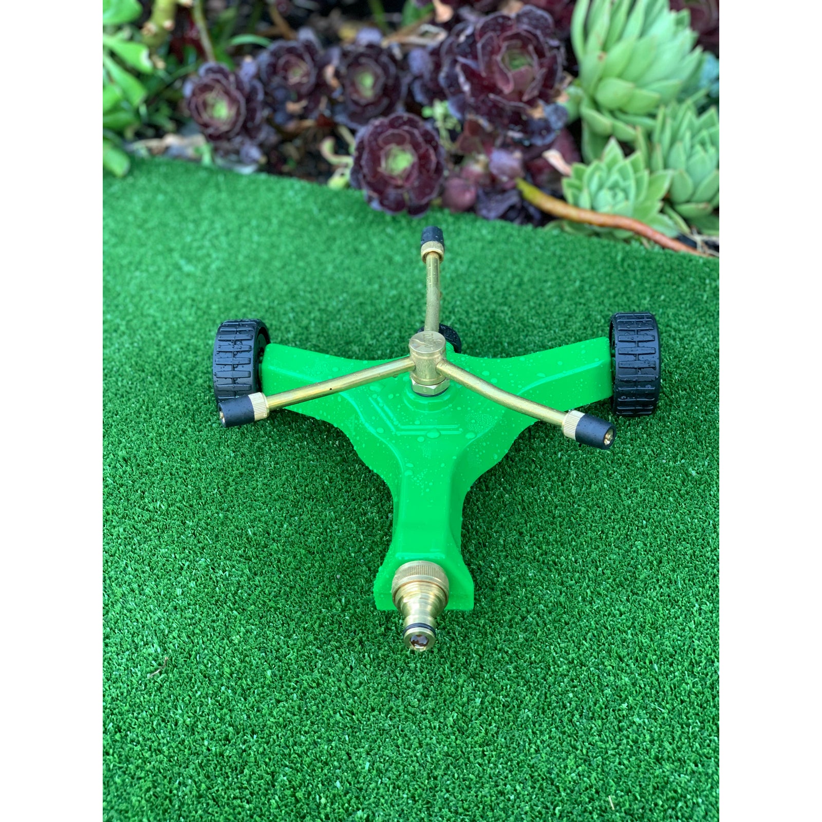 ZORRO Rotating Sprinkler With Metal Base on wheels 12mm